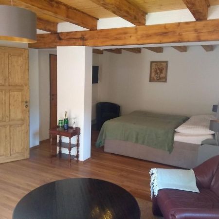 Stodola-Soukromy Apartman Pro Dva S Venkovni Virivkou Karlštejn Exterior foto